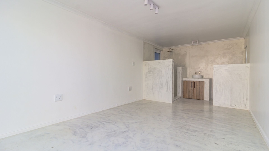 4 Bedroom Property for Sale in Kleinmond Western Cape
